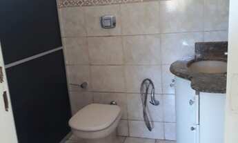 Imagem 3: Casa para venda com 450 metros quadrados com 4 quartos em Jardim Califórnia - Cuiabá - MT