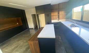 Imagem 4: Casa Nova em Alphaville Tamboré com 420 m², 4 Suítes, Condomínio Tamboré 11 - Santana de P