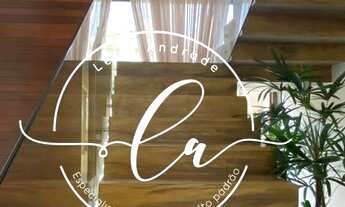 Imagem 4: Casa de condomínio para venda possui 280 metros quadrados com 4 quartos