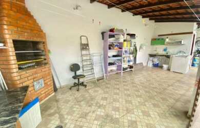 Imagem 6: Casa para venda com 180 metros quadrados com 3 quartos super espaçosa