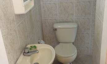 Imagem 3: Sobrado em Condomínio Fechado - 2 Dormitórios, 2 Banheiros, Varanda, 1 Vaga