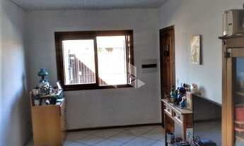 Imagem 6: PORTO ALEGRE - Casa Padrão - Hípica