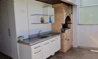 Imagem 7: Cobertura frente para o mar na Praia de Peracanga