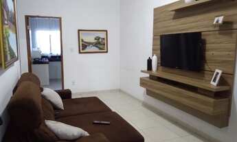Imagem 1: Casa Com 02 Q, 01 St Amplo Quintal com Varanda Center Ville