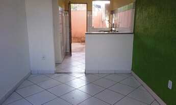 Imagem 4: Casa Geminada para Venda em Ribeirão das Neves, Sevilha (2ª Seção), 2 dormitórios, 1 banhe