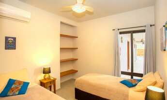 Imagem 2: Alugo Mensal Excelente Apartamento na Barra da Lagoa R$ 3.000,00