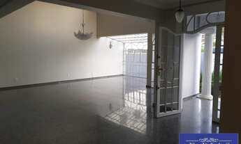 Imagem 2: Ampla casa no coração da Vila Oliveira