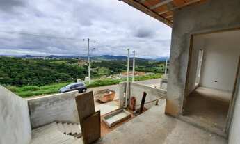 Imagem 3: Casa para venda possui 67 metros quadrados com 2 quartos em Centro - Bom Jesus dos Perdões