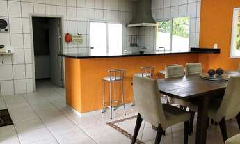 Imagem 4: Casa de condomínio para venda possui 500 metros quadrados com 4 quartos