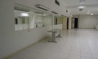 Imagem 4: Sala de 150 m² Centro