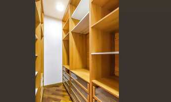 Imagem 4: Casa de condomínio para venda tem 650 metros quadrados com 3 quartos