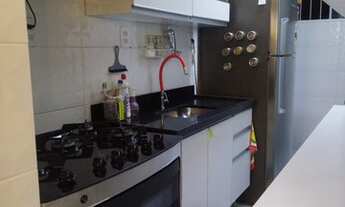 Imagem 7: Cód. 42 Cabula 2/4 com suíte Reformado 2º Andar no Novo Arvoredo