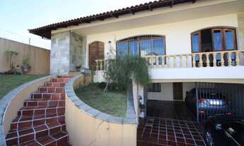 Imagem 2: CURITIBA - Casa Padrão - Mercês