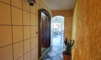 Imagem 4: Sobrado à venda com 02 casas no mesmo quintal Jd. Veloso Permuta de menor valor