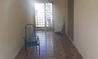 Imagem 2: Casa 3 dormitórios à Venda