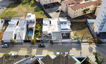 Imagem 5: CASA RESIDENCIAL em SÃO JOSÉ DOS CAMPOS - SP, JARDIM RODOLFO