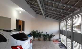 Imagem 2: Casa à Venda no Bairro Jardim Planalto, Marília/SP