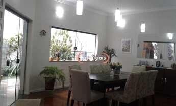 Imagem 6: Casa clássica e muito aconchegante em uma localização privilegiada