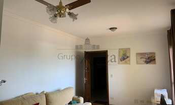 Imagem 4: Apartamento com 65mts, 2 dormitórios, sala com sacada