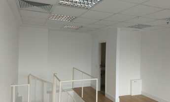 Imagem 4: Conj Comercial de dois andares com vista na Av Paulista em predio novo