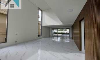 Imagem 6: Casa em Condomínio para Venda em Santana de Parnaíba, Tamboré, 4 dormitórios, 4 suítes, 5