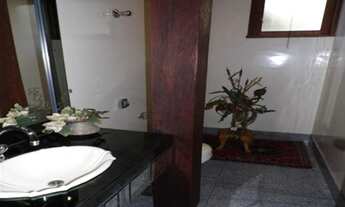 Imagem 7: Casa Colonial, 689m² área construída, lote 812m², 4 suítes, 6 vagas, Mangabeiras