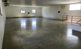 Imagem 3: Vendo Prédio comercial na Tv Curusu- Marco