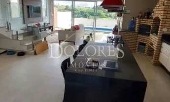 Imagem 7: Belíssimo sobrado com 3 suítes uma delas com closet e hidro