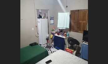 Imagem 6: Aluga-se kitnet Quarto com aluguel por R$450 /mês