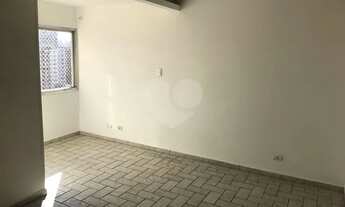 Imagem 2: Apartamento em Indianópolis - 2 Quartos, 1 Banheiro, 1 Vaga