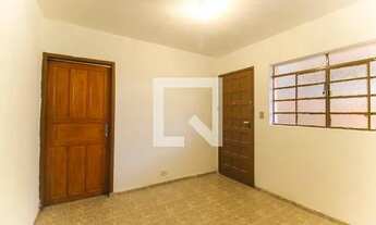 Imagem 3: Casa para Aluguel - Vila Carmosina, 2 Quartos, 70 m2