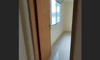 Imagem 4: Apartamento na Av Areia Branca. 56m²-Recém reformado com Dois quartos