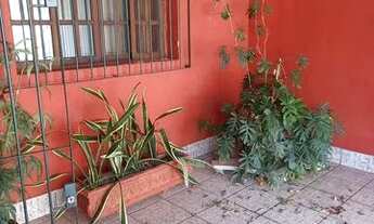 Imagem 4: Casa Duplex para venda possui 300 m² com 03 quartos em Bento Ferreira