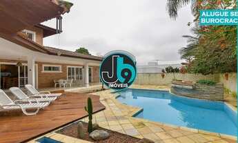 Imagem 3: Belíssima casa em um dos condomínios mais desejados de Curitiba, possui 4 suítes, 4 vagas