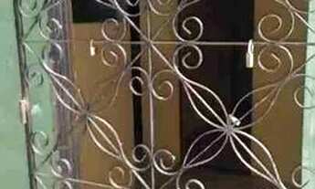 Imagem 2: Aluga-se kitnet Casa com 1 dormitório