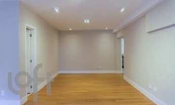 Imagem 3: Apartamento com 148m² de área útil, sala ampla, lavabo, 3 dormitórios sendo 1 suíte, 2 vag