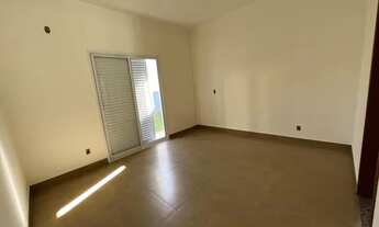 Imagem 7: Ióvel novo no Nova Holanda