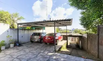 Imagem 2: Casa para Venda - 240m², 6 dormitórios, sendo 3 suites, 2 vagas - Glória