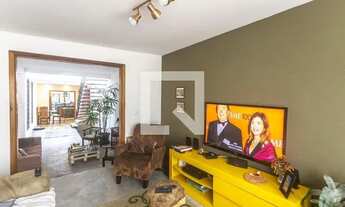 Imagem 3: Casa para Aluguel - Taboão, 2 Quartos, 197 m2