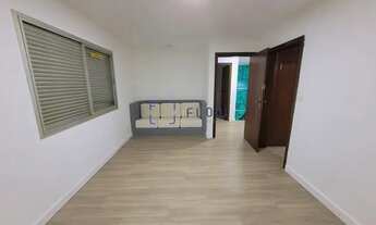 Imagem: Casa na alameda Guaramomis, com 5 quartos