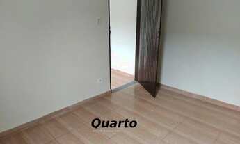 Imagem 4: Casa de 3 cômodos em vila aconchegante