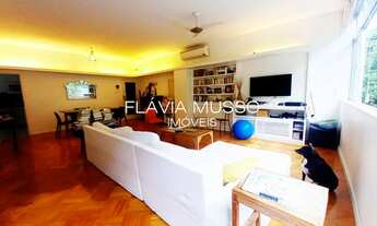 Imagem 6: Apartamento à venda em Botafogo com 3 quartos, 105m2, silencioso e vista para a mata!