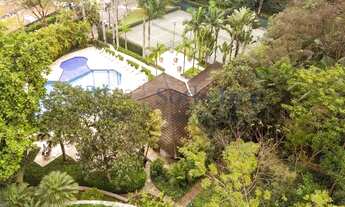 Imagem 3: Apartamento reformado em área verde