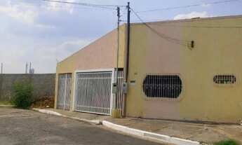 Imagem 2: Casa com 4 quarto(s) no bairro Dom Aquino em Cuiabá - MT