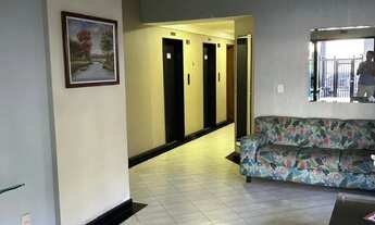 Imagem 2: AlUGO APARTAMENTO MOBILIADO