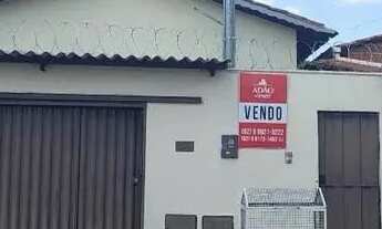Imagem: Casa de Rua com 4 barracões VT15975