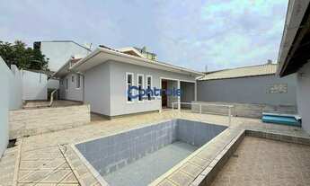 Imagem: Casa com Piscina Bairro Jardim Cidade de