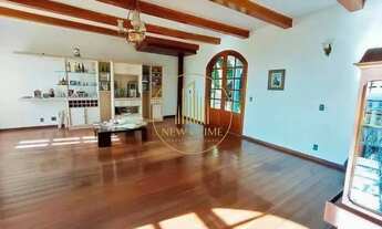 Imagem 2: Casa residencial mobiliada com 4 suítes no Belvedere, BH varanda gourmet, piscina e lazer