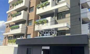 Imagem: Apartamentos com 2/4, sendo 1 suíte à
