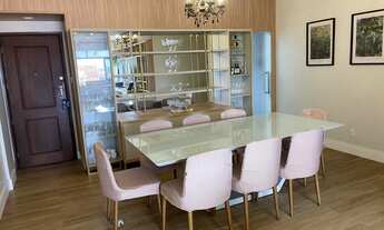 Imagem 7: VENDO APÊ GARVEY NO GARVEY